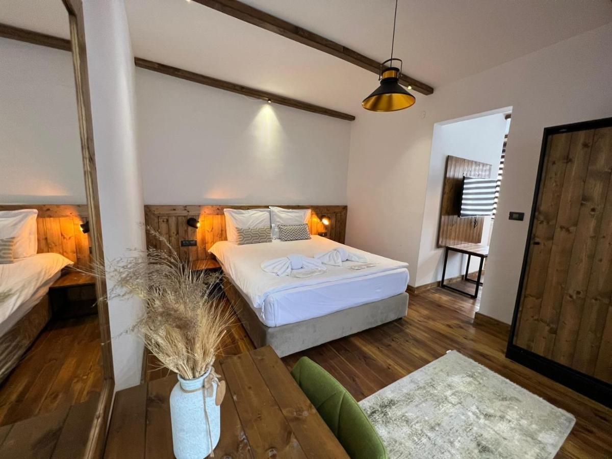 Mia'S Favorite Hotel مافروفو المظهر الخارجي الصورة