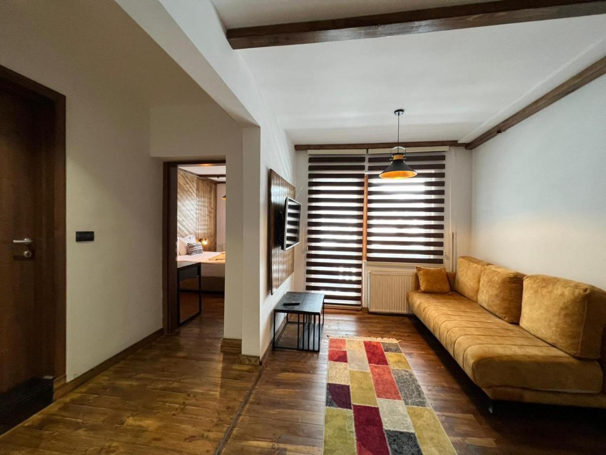 Mia'S Favorite Hotel مافروفو المظهر الخارجي الصورة