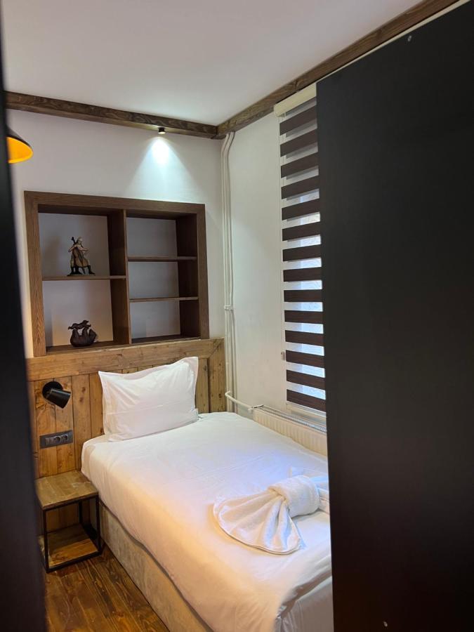 Mia'S Favorite Hotel مافروفو المظهر الخارجي الصورة
